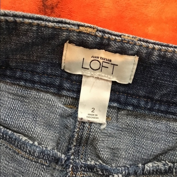 Ann Taylor for Loft size 2 clasp and zipper closure jean skirt with pock… - Picture 8 of 14
